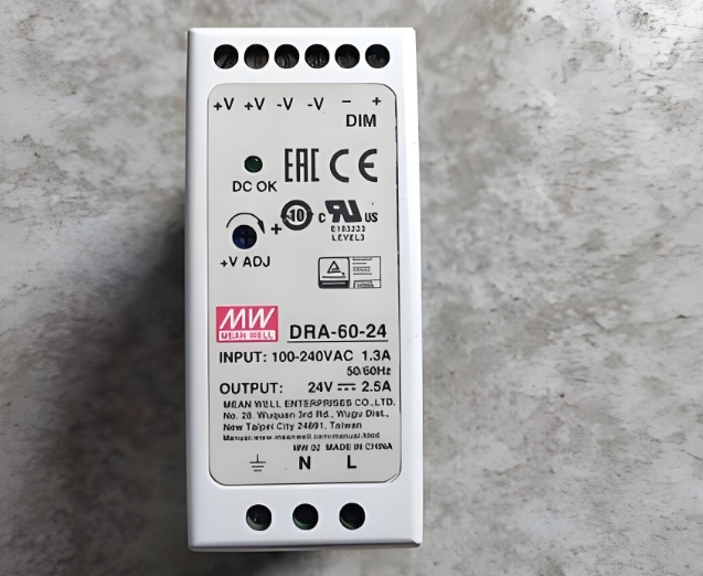 創(chuàng)新設(shè)計明緯導(dǎo)軌電源為工業(yè)設(shè)備注入新活力